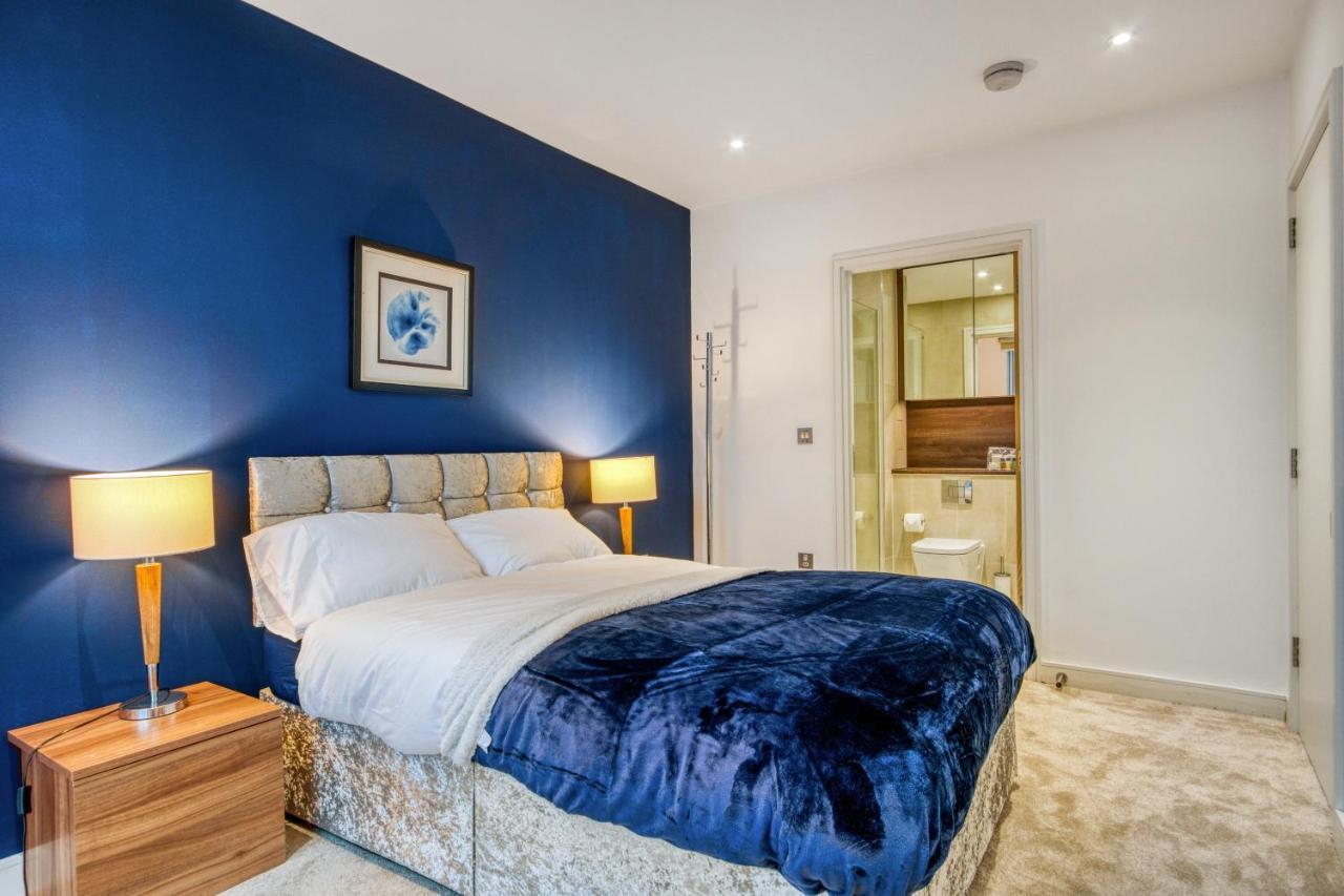2 Bed 2 Bath Next To Nine Elms Station - Zone 1 Londres Exterior foto