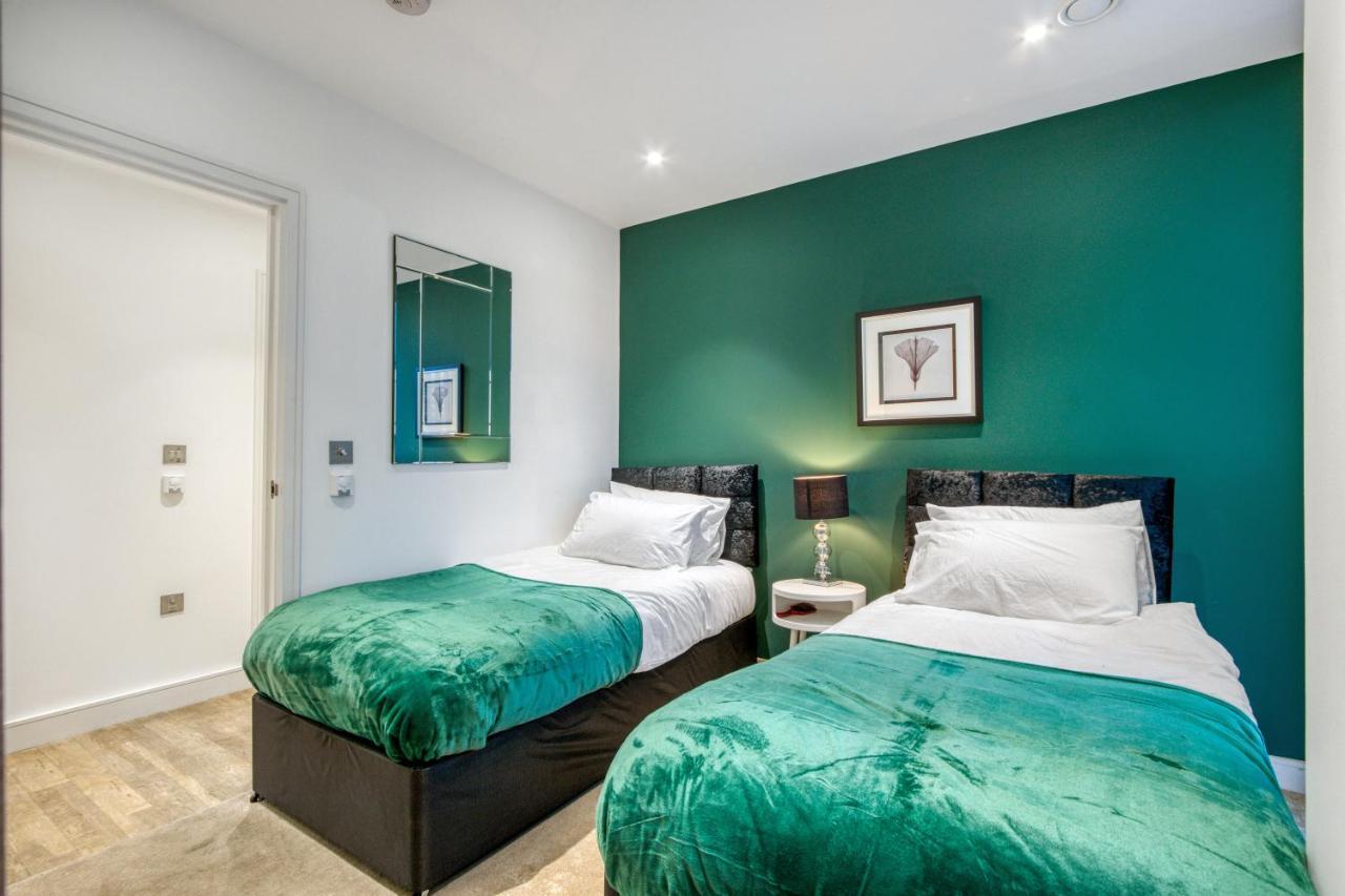 2 Bed 2 Bath Next To Nine Elms Station - Zone 1 Londres Exterior foto