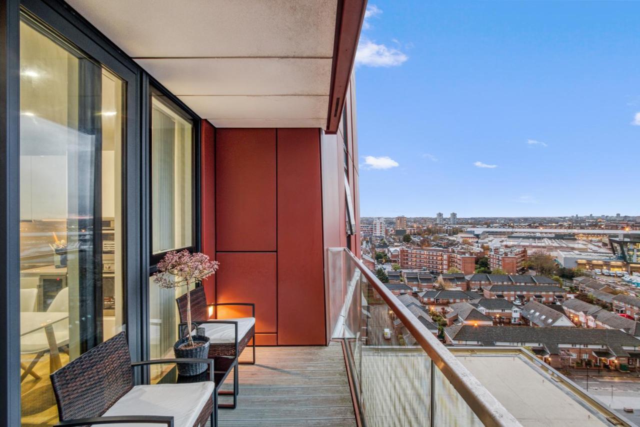2 Bed 2 Bath Next To Nine Elms Station - Zone 1 Londres Exterior foto